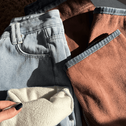 Calça Jeans Wide Leg Feminina Peluciada + Meia Térmica