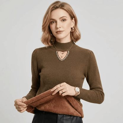 Suéter Feminino Peluciado com Pérolas