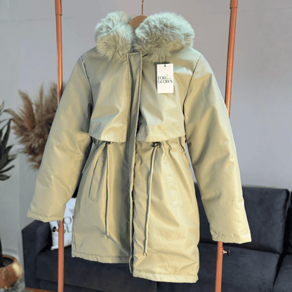 Trench Coat Feminino com Pelúcia e Capuz